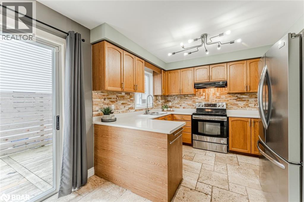 41 Penton Drive, Barrie, Ontario  L4N 7A3 - Photo 5 - 40780979