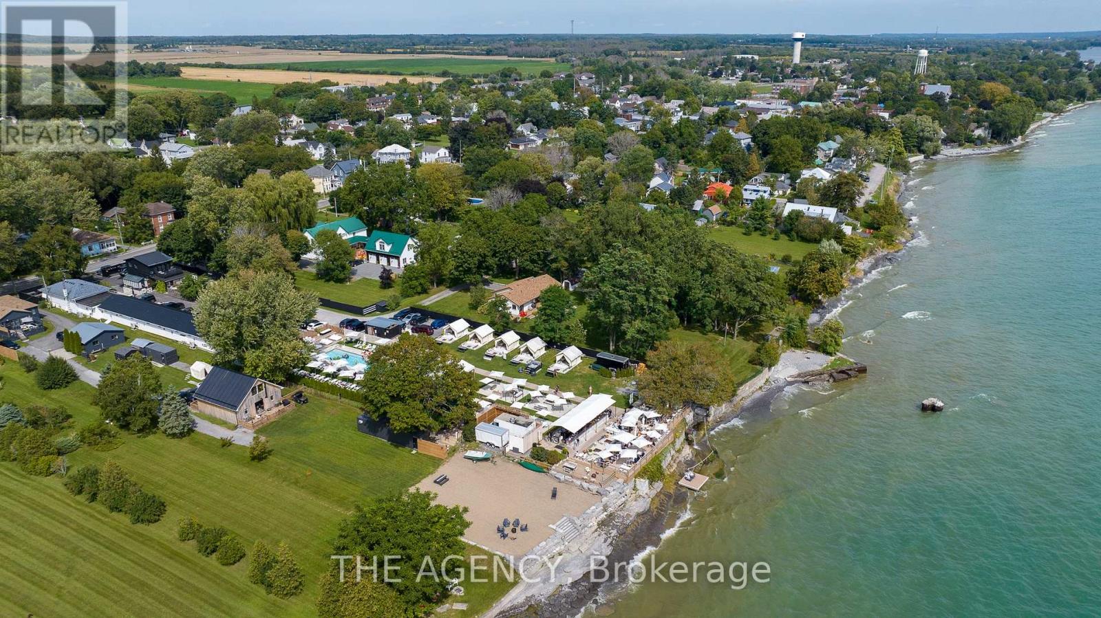 349 Wellington Main Street, Prince Edward County, Ontario  K0K 3L0 - Photo 9 - X12491104