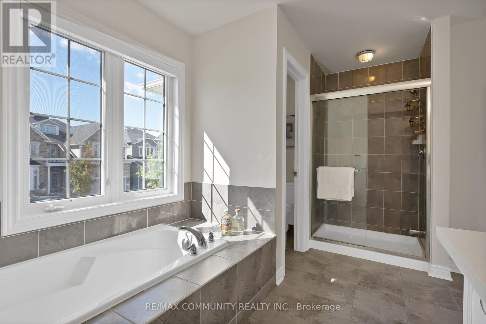 62 Mccourt Drive, Ajax, Ontario  L1Z 0P1 - Photo 24 - E12491434