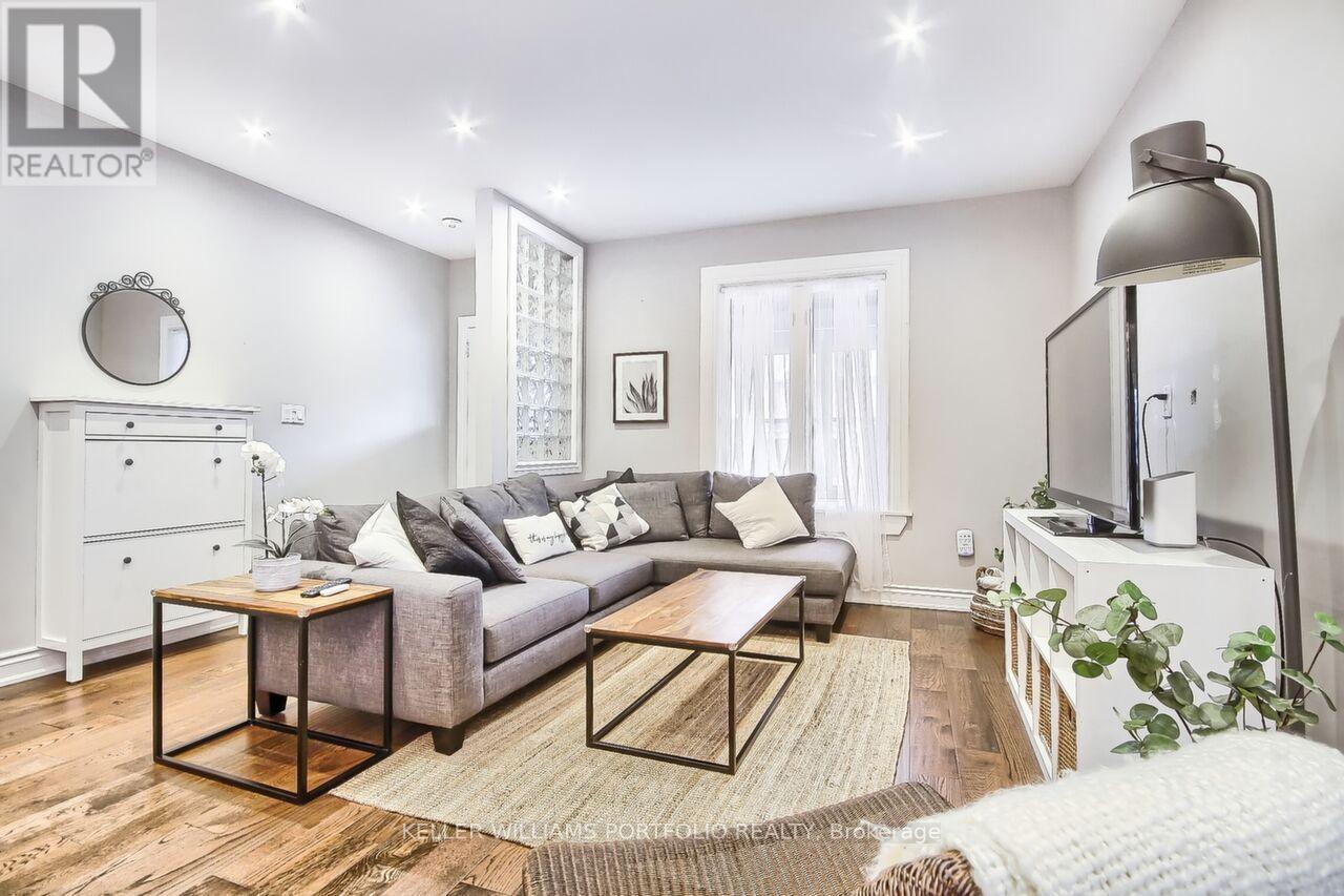 196 Ashdale Avenue, Toronto, Ontario  M4L 2Y9 - Photo 8 - E12491512