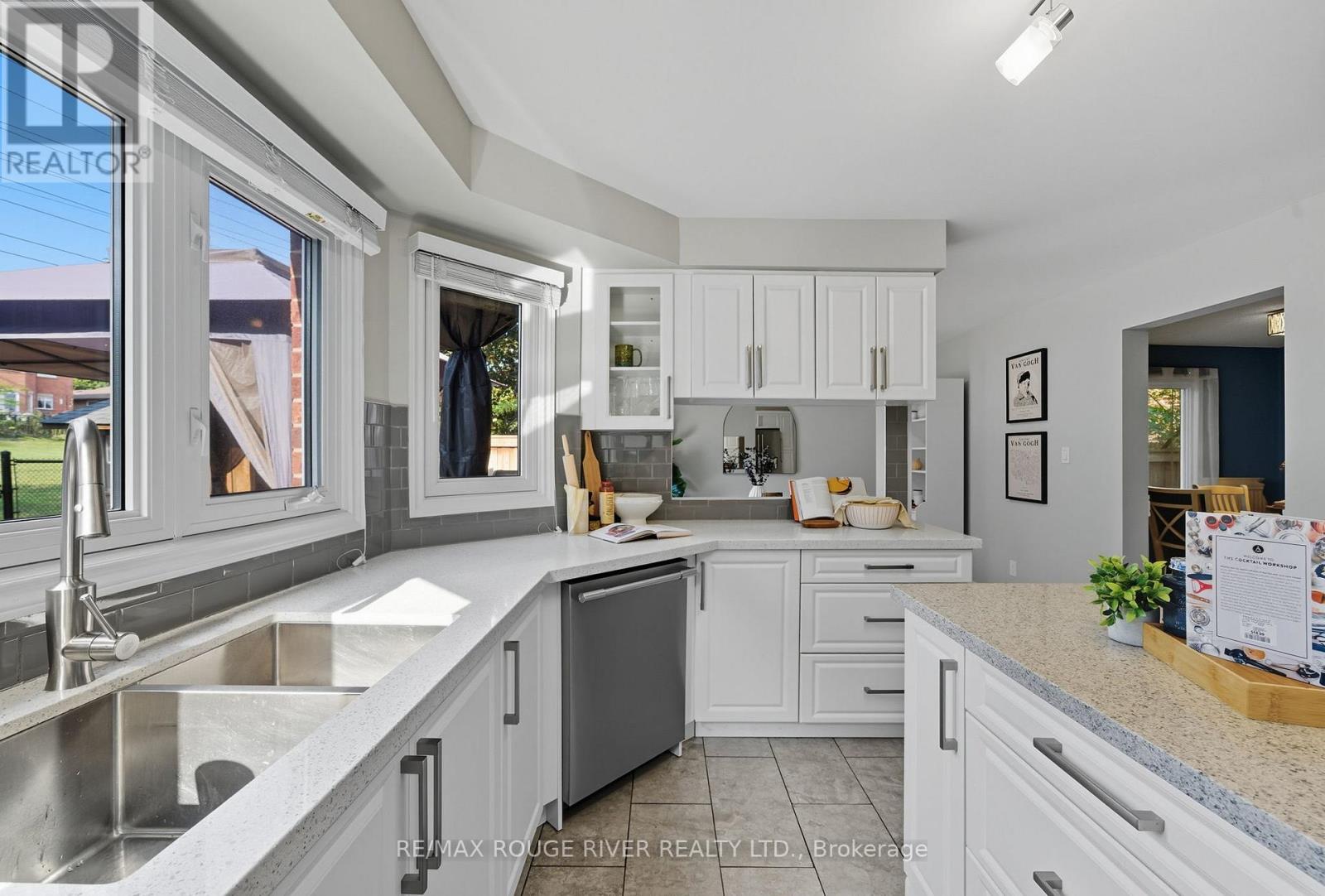 980 Sandcliff Drive, Oshawa (Pinecrest), Ontario  L1K 2E4 - Photo 17 - E12491530