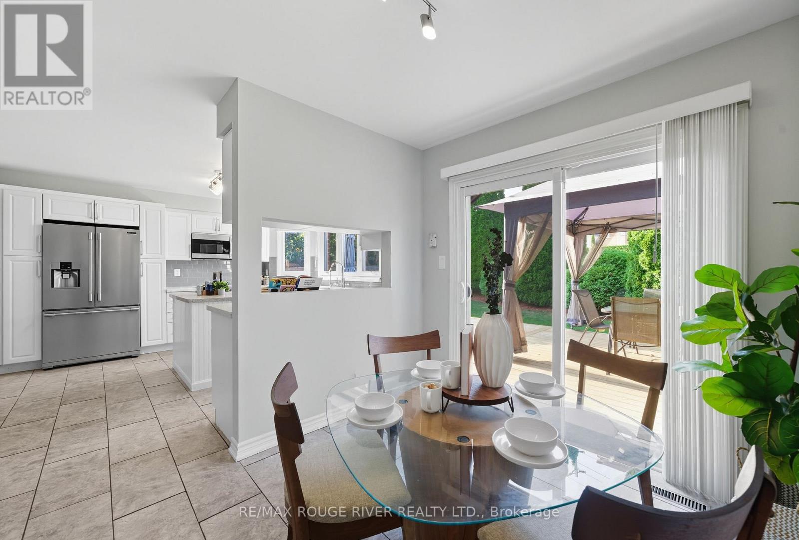 980 Sandcliff Drive, Oshawa (Pinecrest), Ontario  L1K 2E4 - Photo 20 - E12491530