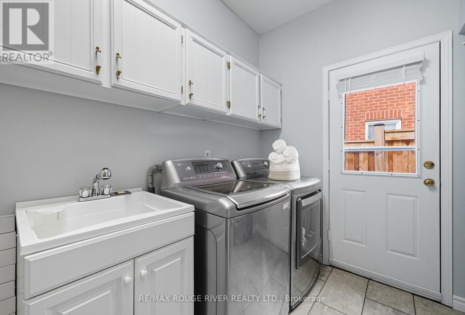 980 Sandcliff Drive, Oshawa (Pinecrest), Ontario  L1K 2E4 - Photo 27 - E12491530