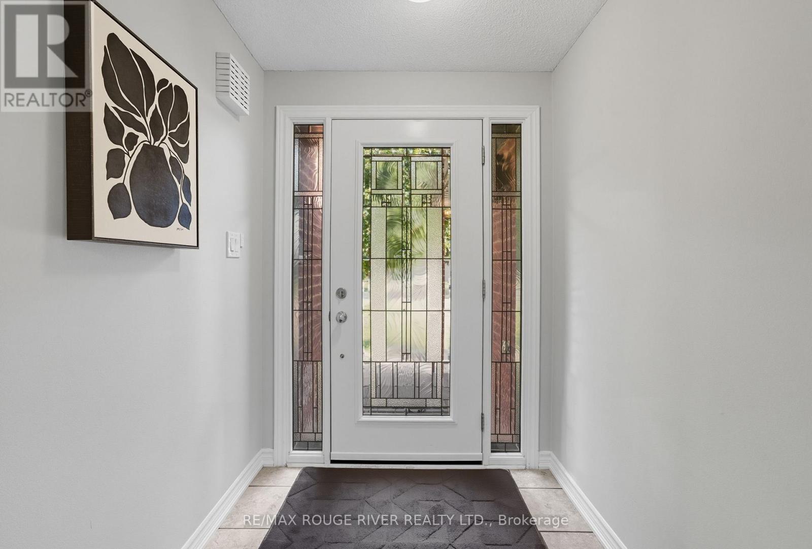 980 Sandcliff Drive, Oshawa (Pinecrest), Ontario  L1K 2E4 - Photo 6 - E12491530