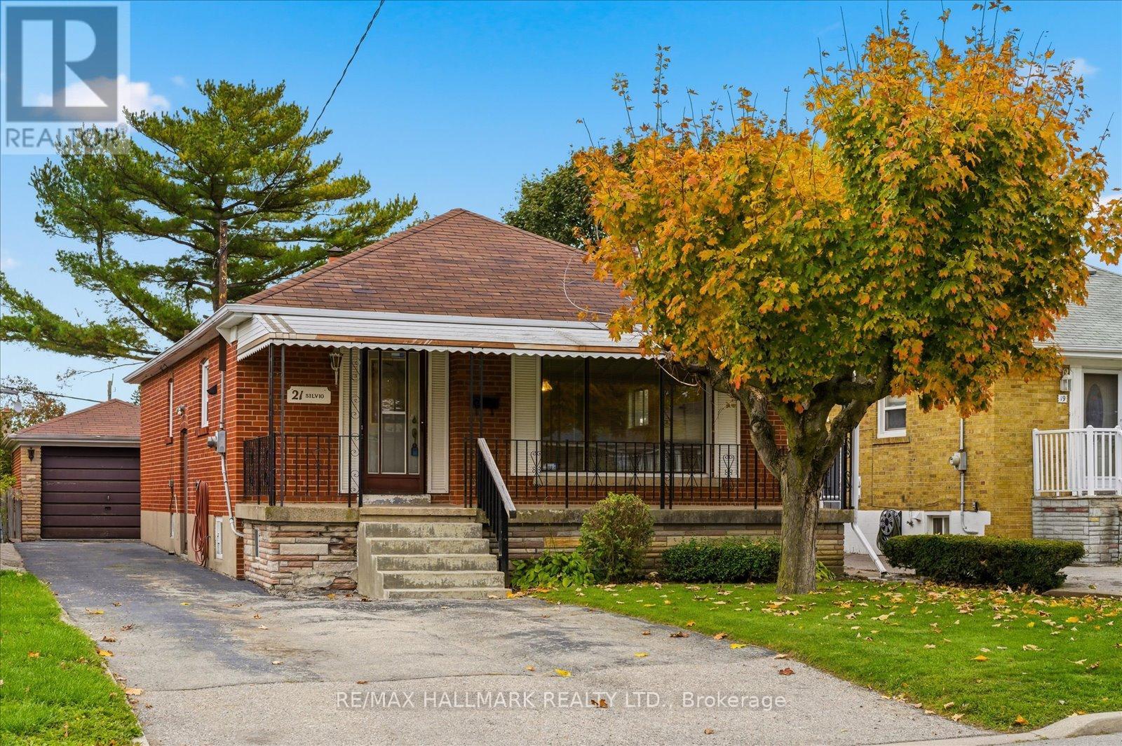 21 Silvio Avenue, Toronto (Clairlea-Birchmount), Ontario  M1K 1V1 - Photo 1 - E12491532