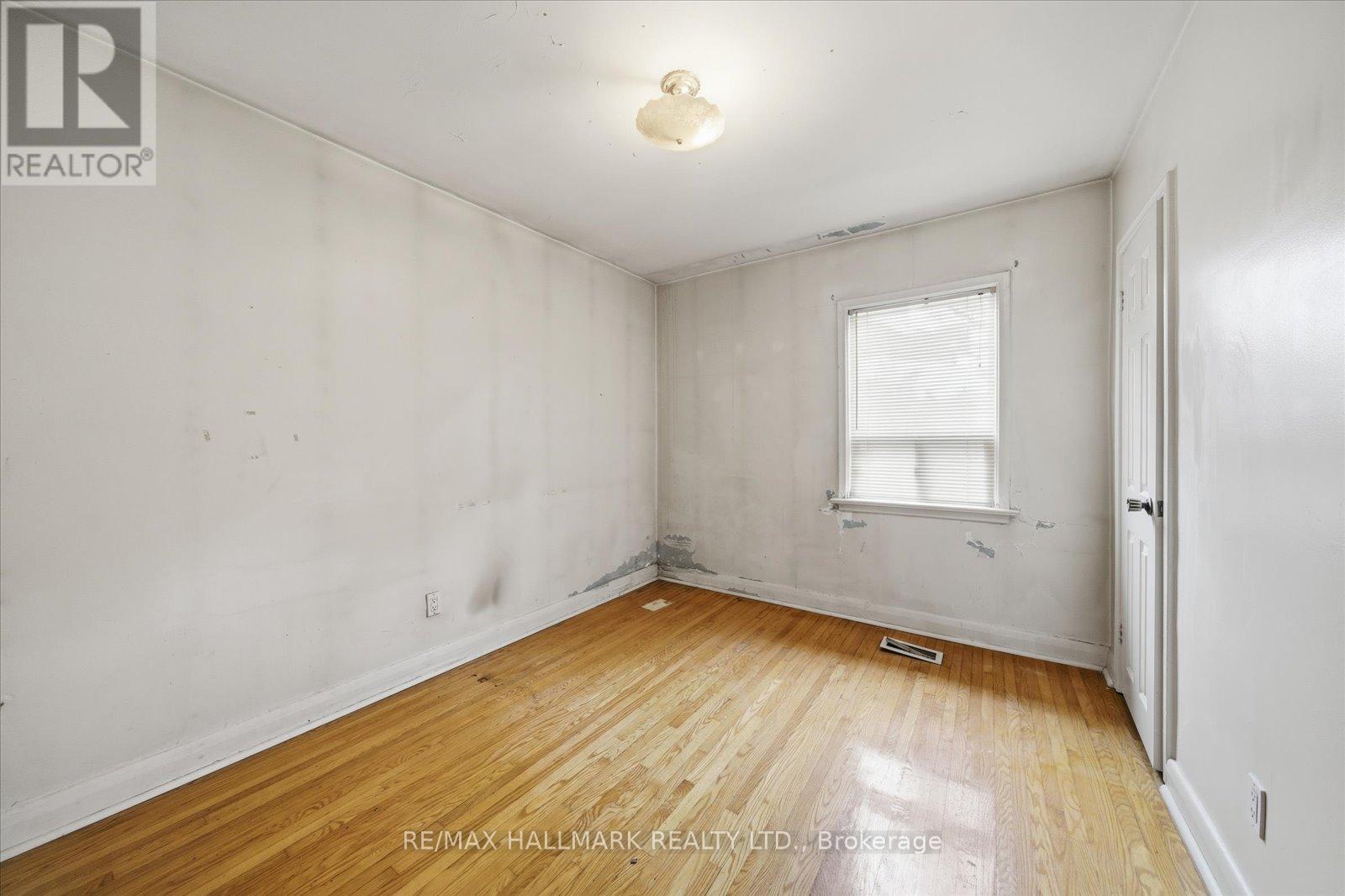 21 Silvio Avenue, Toronto (Clairlea-Birchmount), Ontario  M1K 1V1 - Photo 16 - E12491532