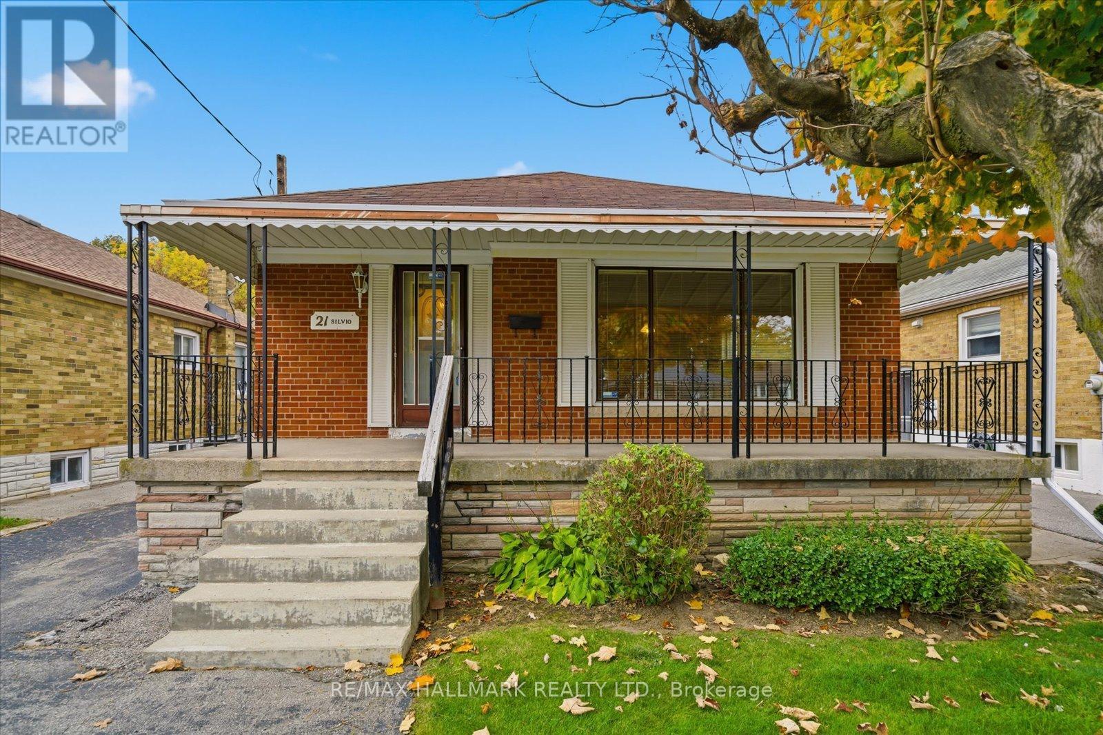 21 Silvio Avenue, Toronto (Clairlea-Birchmount), Ontario  M1K 1V1 - Photo 4 - E12491532