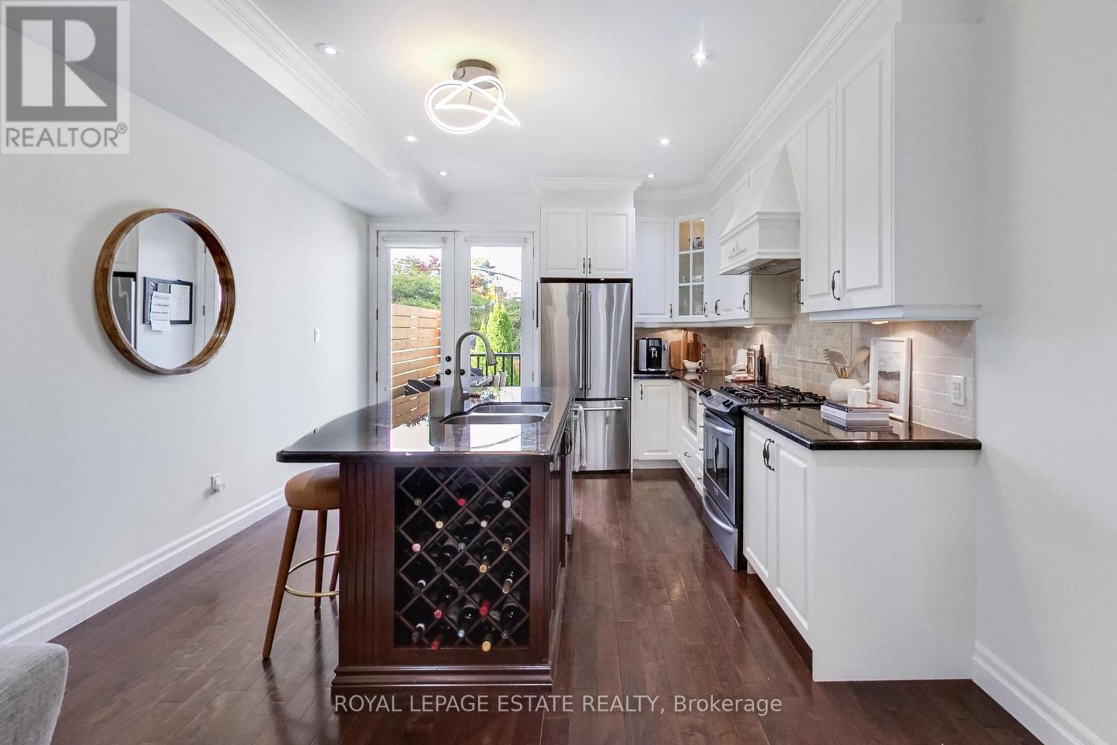 20 Westbrook Avenue, Toronto (Woodbine-Lumsden), Ontario  M4C 2G2 - Photo 13 - E12491548