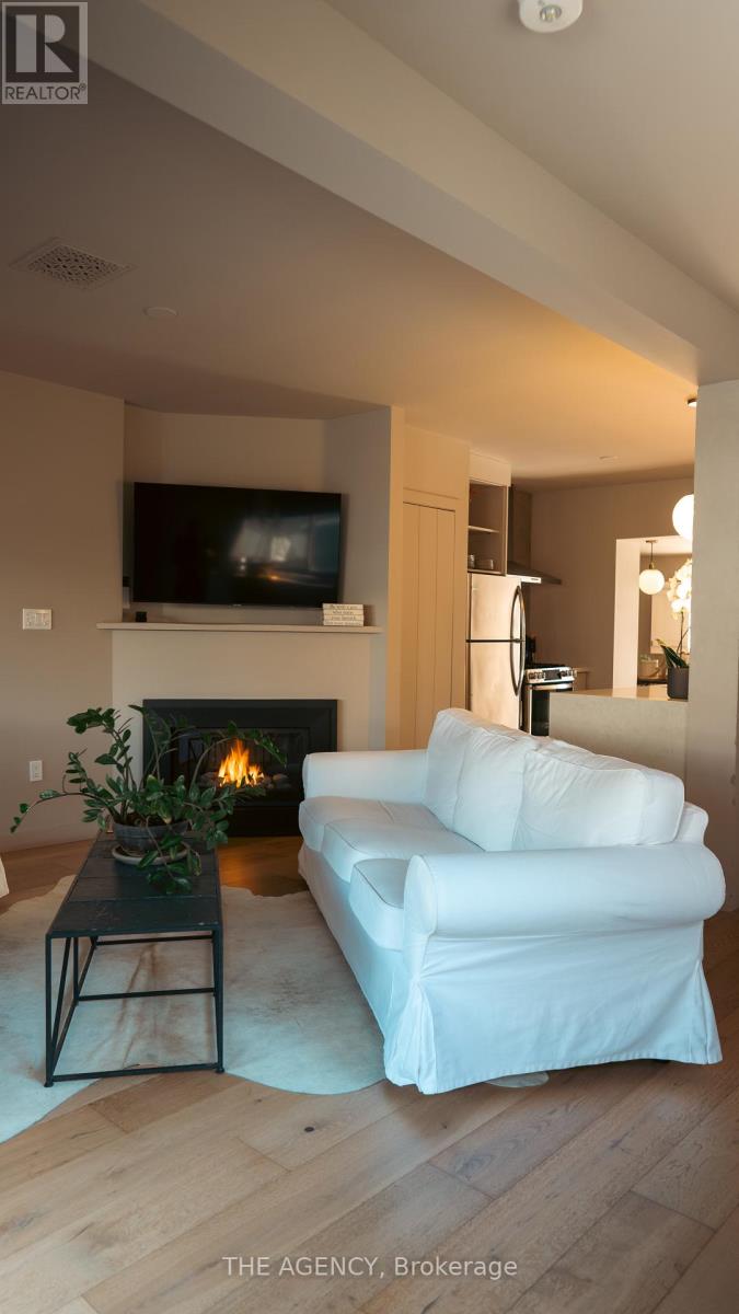 349 Wellington Main Street, Prince Edward County, Ontario  K0K 3L0 - Photo 37 - X12491104