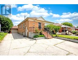 397 BARTOS DRIVE, Oakville, Ontario