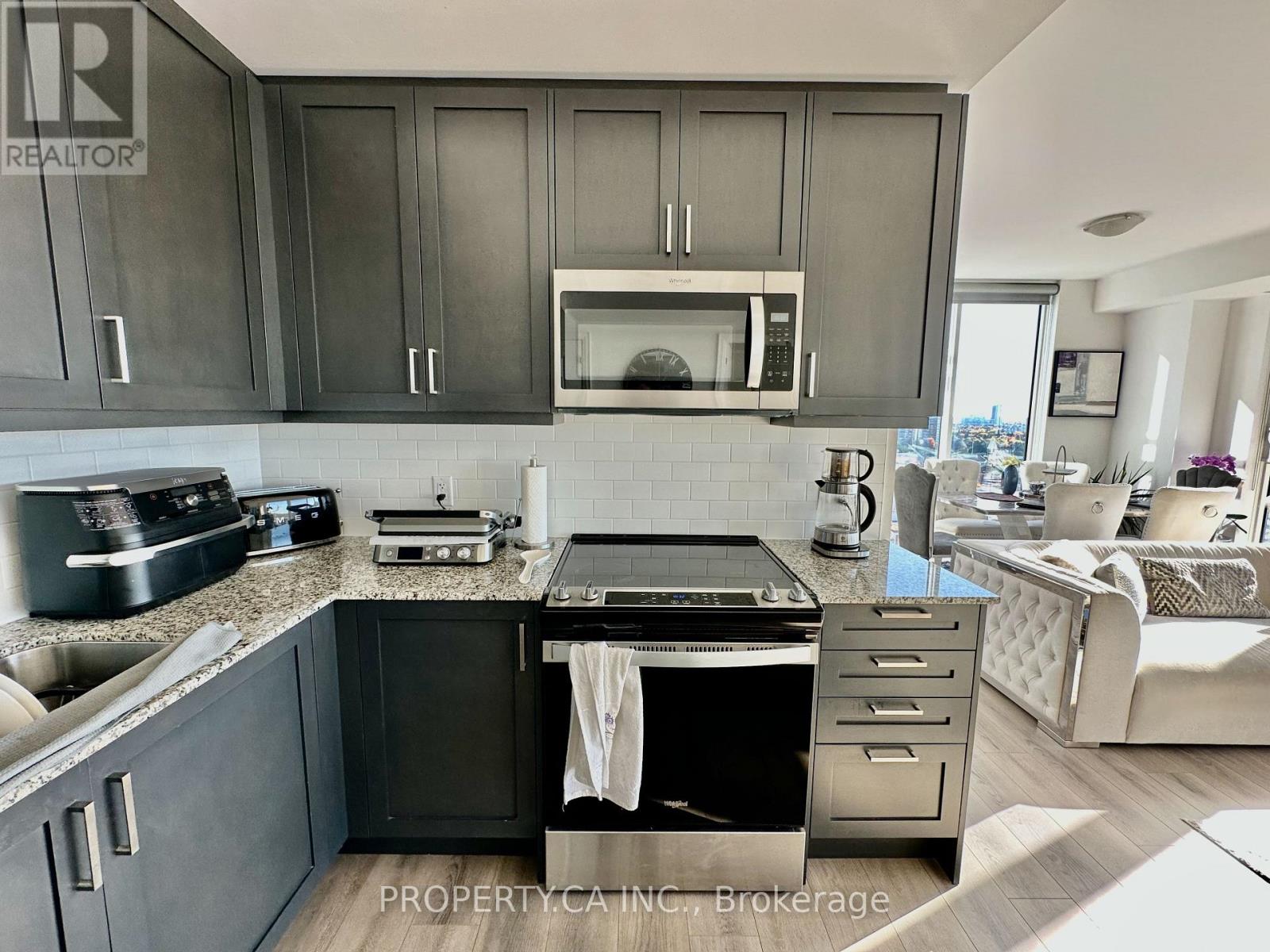 1403e - 20 Gatineau Drive, Vaughan, Ontario  L4J 0L3 - Photo 3 - N12491436