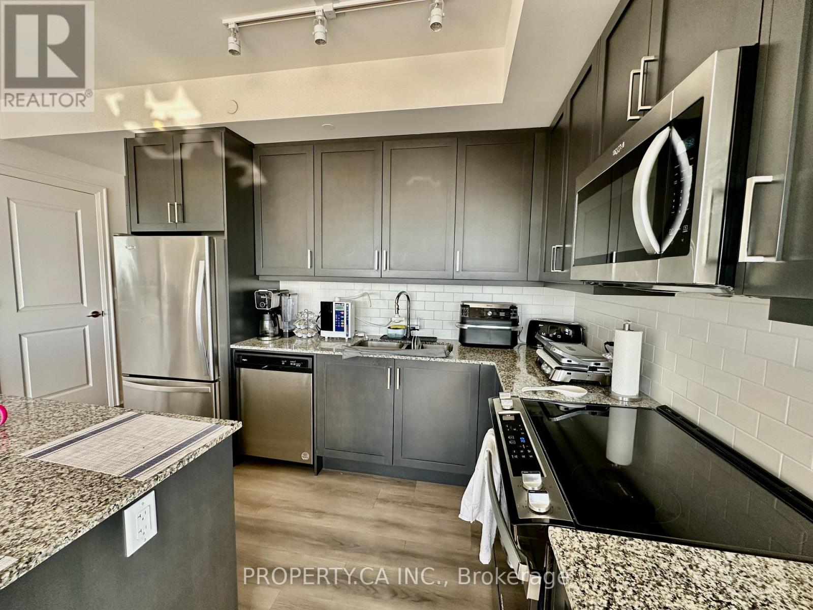 1403e - 20 Gatineau Drive, Vaughan, Ontario  L4J 0L3 - Photo 4 - N12491436