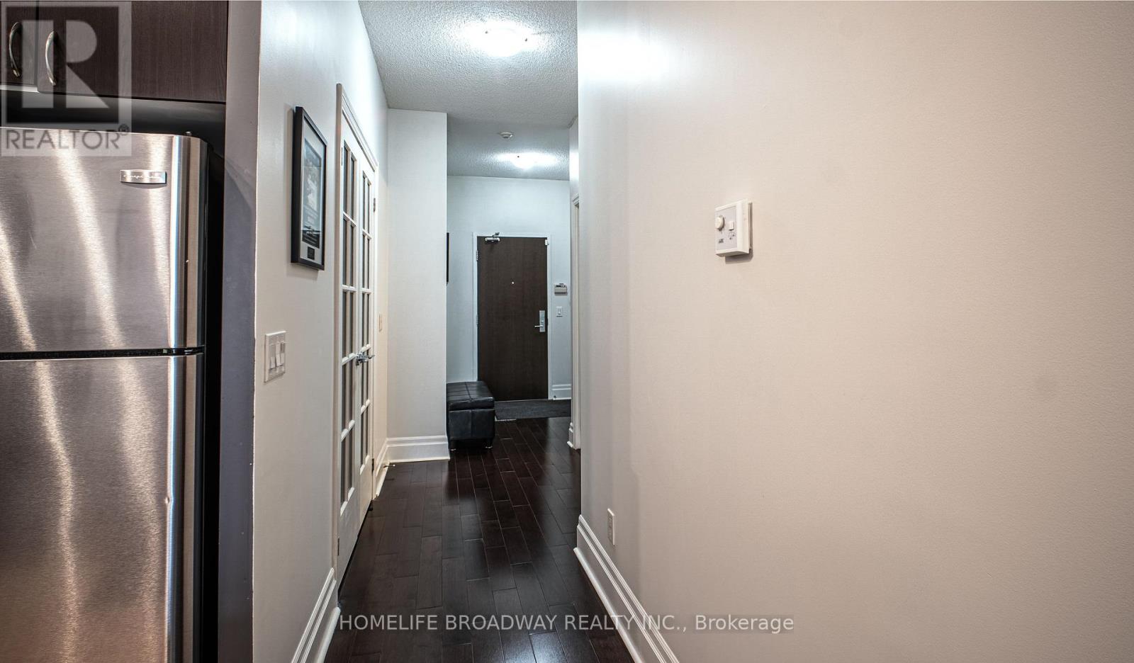 112a - 1 Upper Duke Crescent, Markham, Ontario  L6G 0B6 - Photo 4 - N12491504