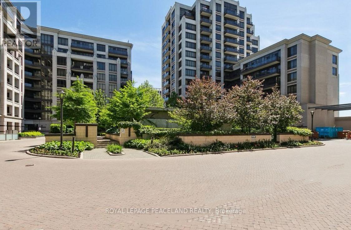 1015 - 99 South Town Centre Boulevard, Markham, Ontario  L6G 0E9 - Photo 2 - N12491562