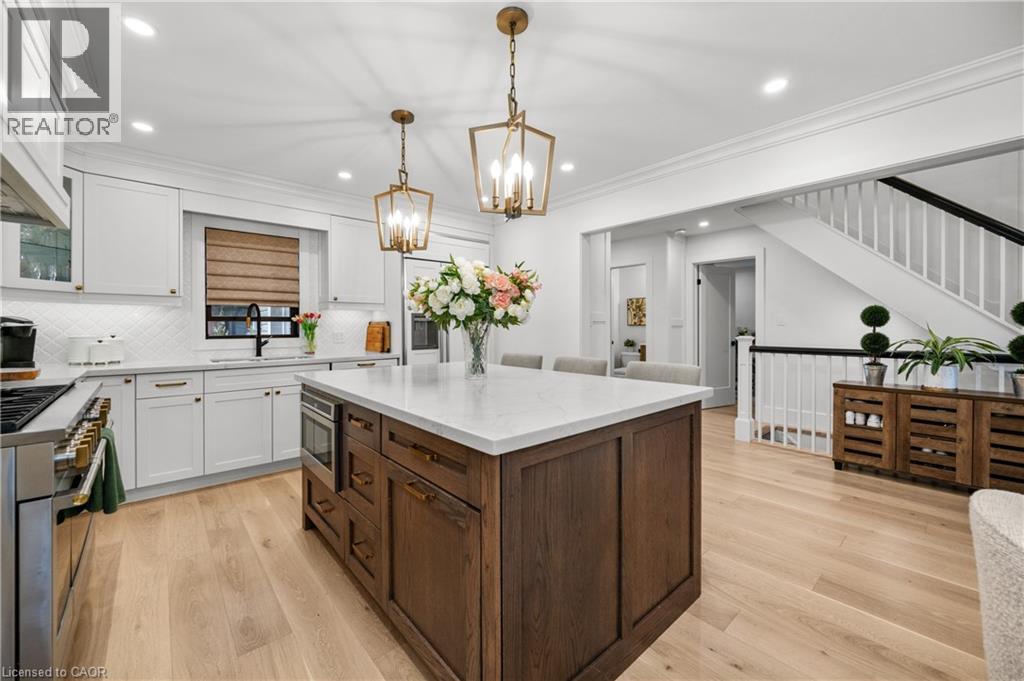 1390 Halifax Place, Burlington, Ontario  L7S 1J6 - Photo 17 - 40784128