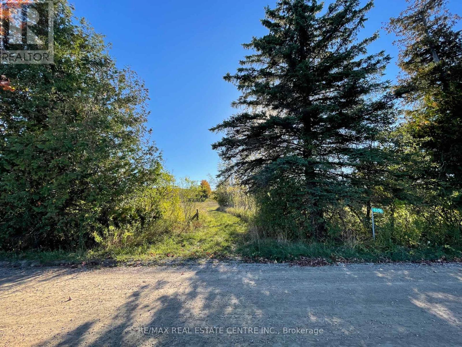 13062 Nassagaweya Esquesi Townline, Milton, Ontario  L7J 2W8 - Photo 4 - W12491412