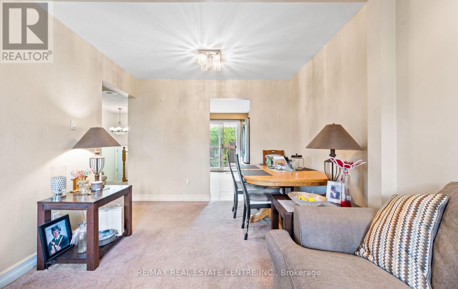 35 - 750 Burnhamthorpe Road E, Mississauga, Ontario  L4Y 2X3 - Photo 16 - W12491438