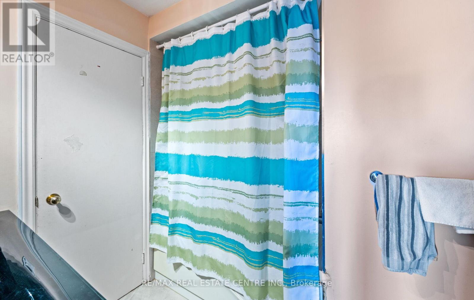 35 - 750 Burnhamthorpe Road E, Mississauga, Ontario  L4Y 2X3 - Photo 33 - W12491438