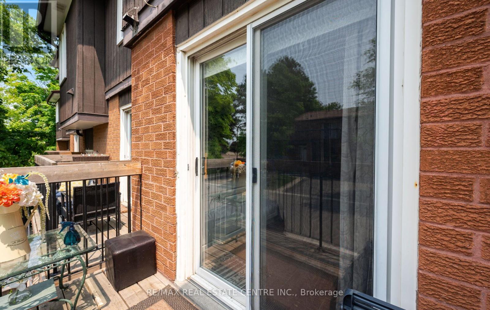 35 - 750 Burnhamthorpe Road E, Mississauga, Ontario  L4Y 2X3 - Photo 46 - W12491438