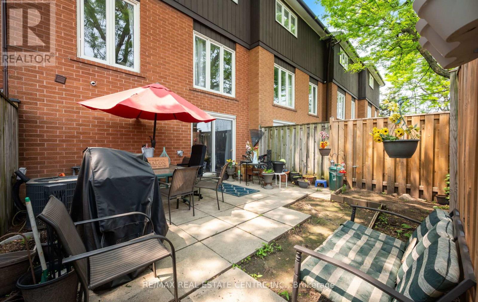 35 - 750 Burnhamthorpe Road E, Mississauga, Ontario  L4Y 2X3 - Photo 50 - W12491438