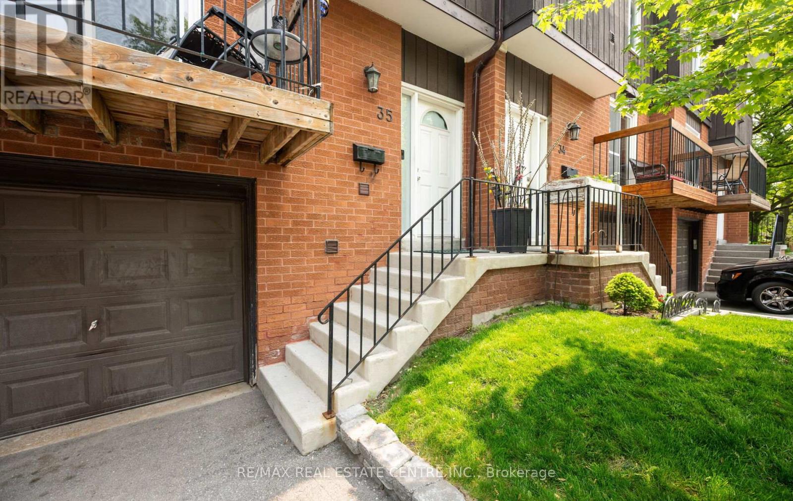 35 - 750 Burnhamthorpe Road E, Mississauga, Ontario  L4Y 2X3 - Photo 6 - W12491438