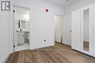 3 - 67 Oakmount Road, Toronto, Ontario  M6P 2M3 - Photo 7 - W12491444