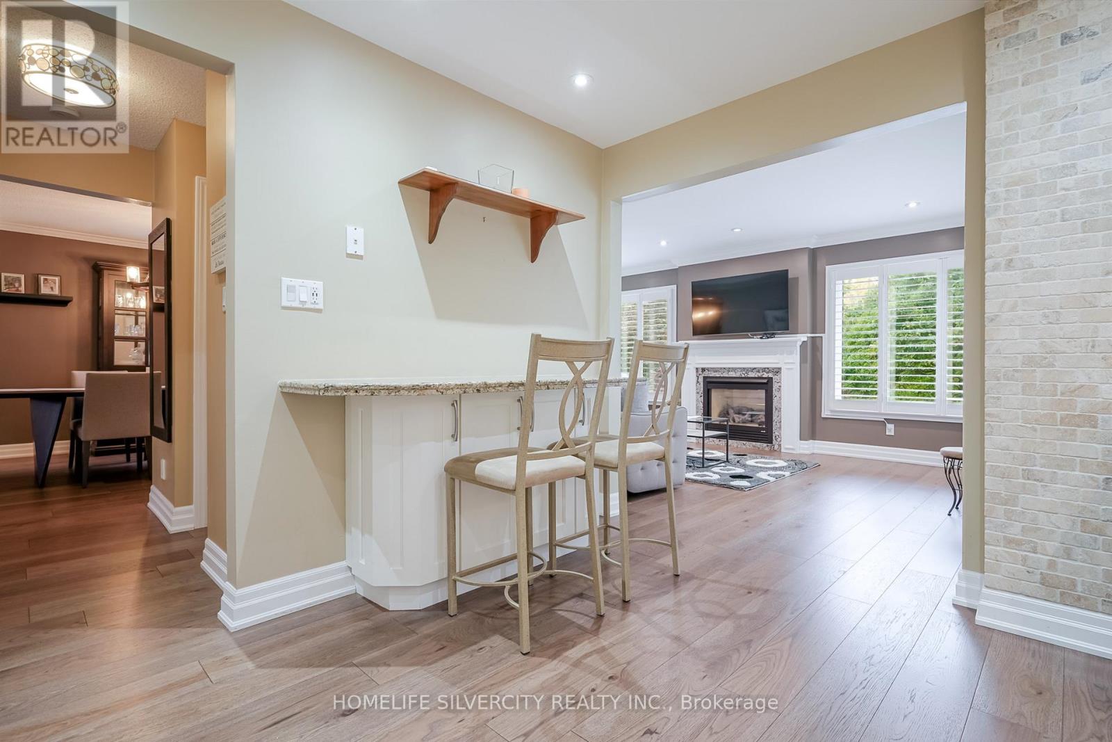 3216 Twin Oaks Crescent, Burlington, Ontario  L7M 3A2 - Photo 12 - W12491516