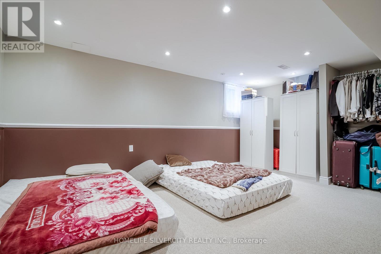 3216 Twin Oaks Crescent, Burlington, Ontario  L7M 3A2 - Photo 23 - W12491516