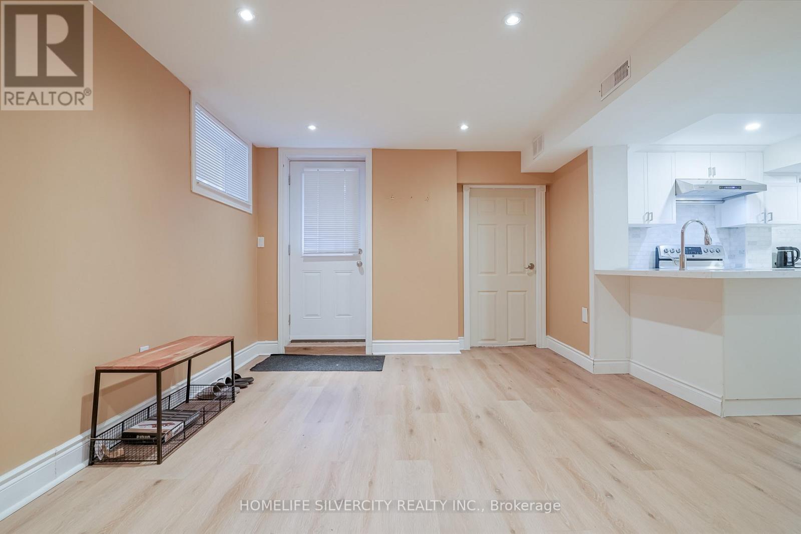 3216 Twin Oaks Crescent, Burlington, Ontario  L7M 3A2 - Photo 25 - W12491516