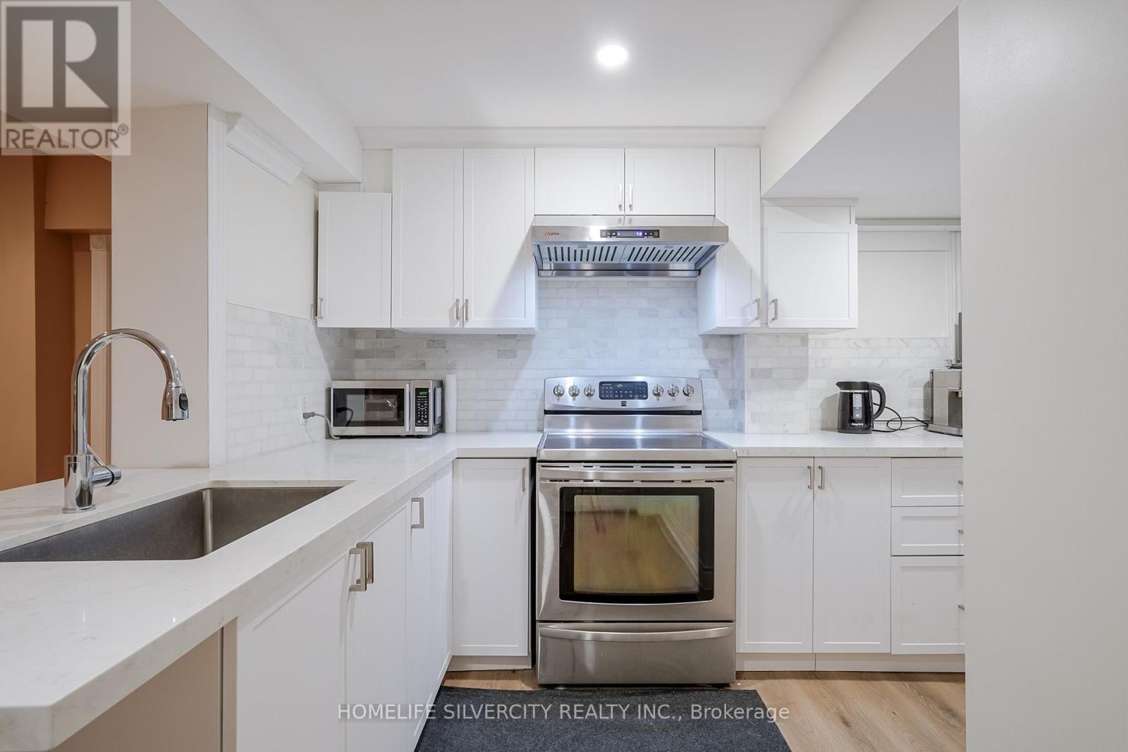 3216 Twin Oaks Crescent, Burlington, Ontario  L7M 3A2 - Photo 28 - W12491516