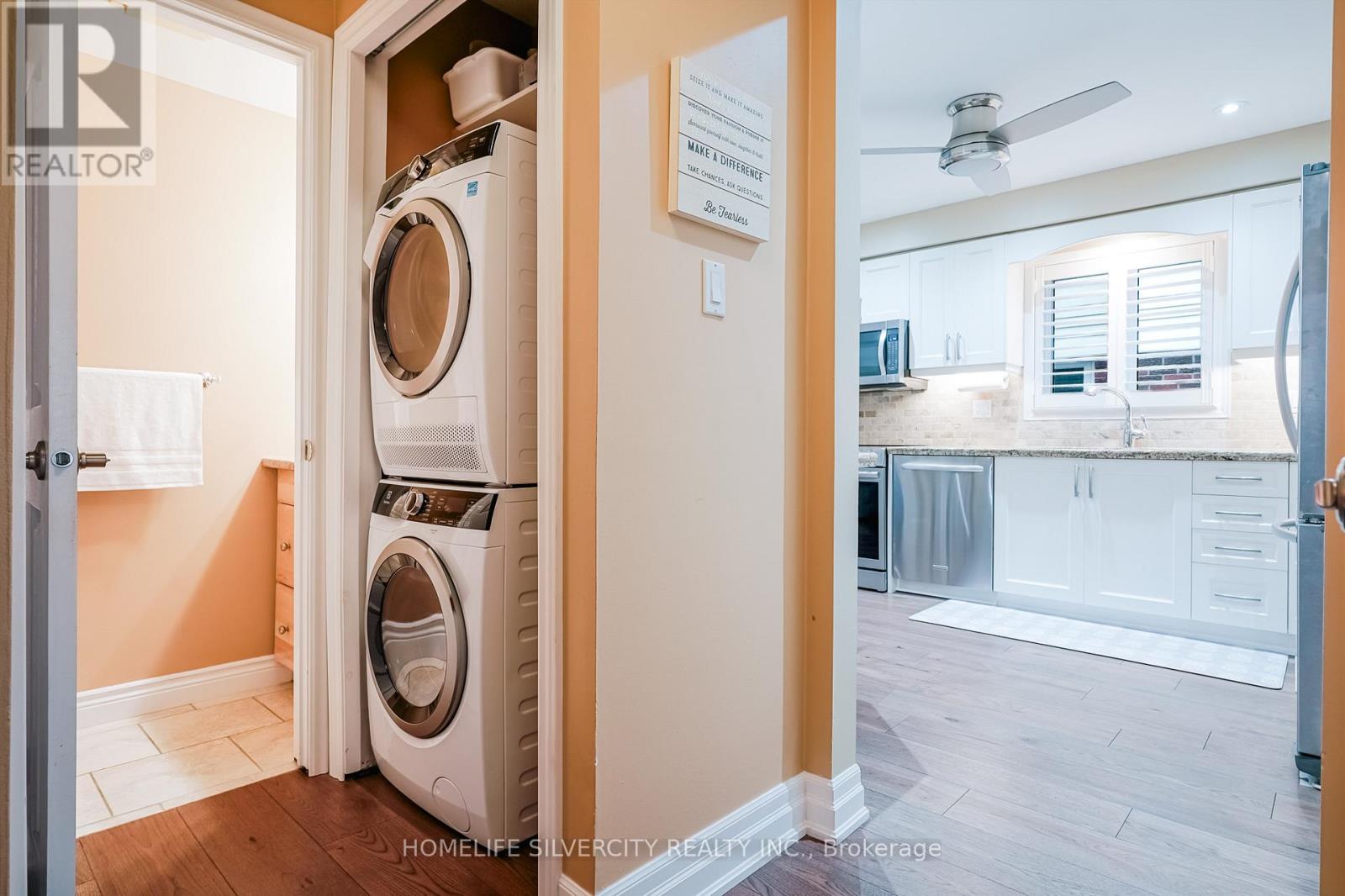 3216 Twin Oaks Crescent, Burlington, Ontario  L7M 3A2 - Photo 35 - W12491516