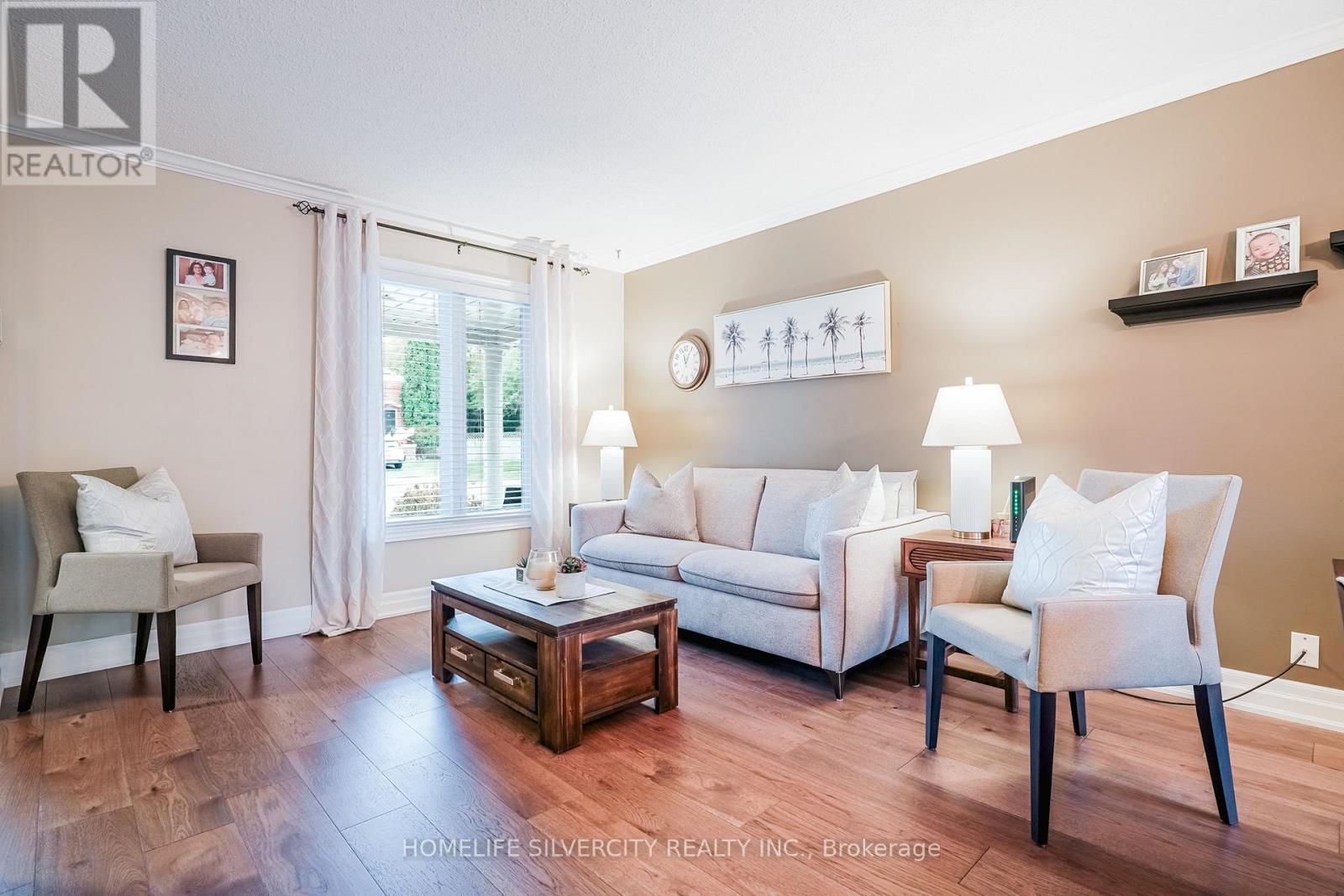 3216 Twin Oaks Crescent, Burlington, Ontario  L7M 3A2 - Photo 6 - W12491516