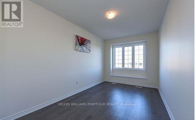 10 Hashmi Place, Brampton, Ontario  L6Y 6K1 - Photo 10 - W12491520