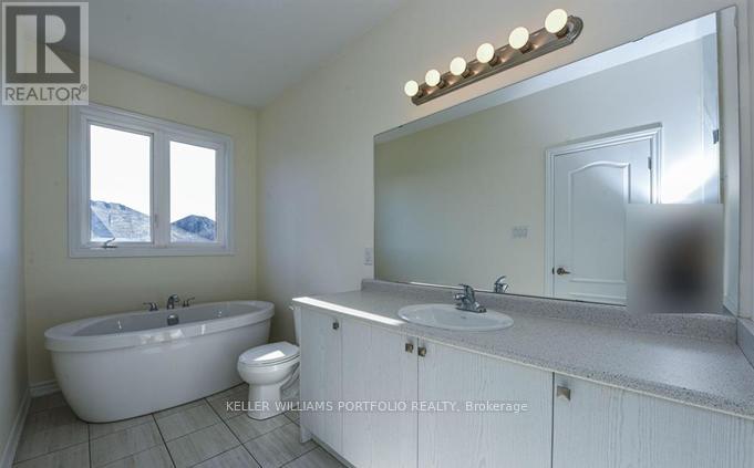 10 Hashmi Place, Brampton, Ontario  L6Y 6K1 - Photo 13 - W12491520