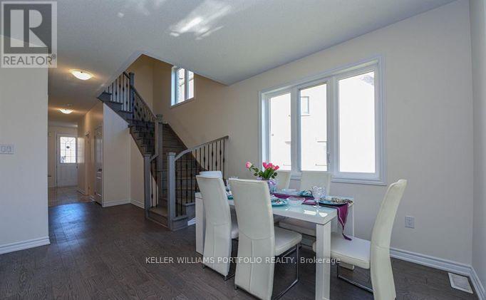 10 Hashmi Place, Brampton, Ontario  L6Y 6K1 - Photo 2 - W12491520