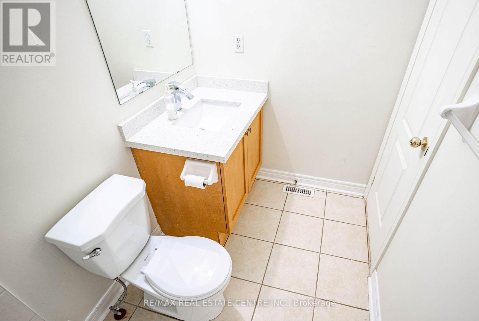 106 Silent Pond Crescent, Brampton, Ontario  L6V 4S9 - Photo 22 - W12491528