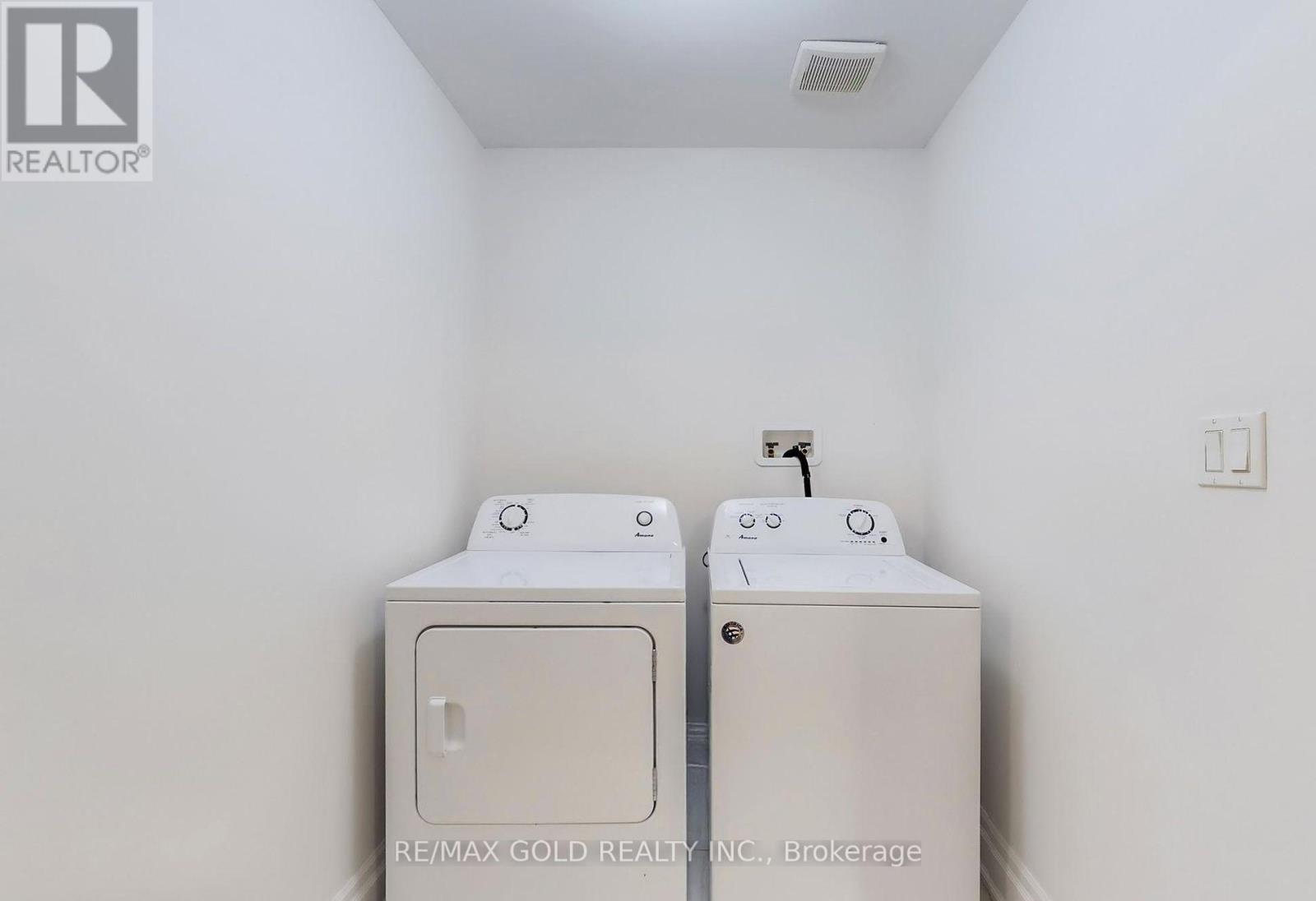 21 Gemma Place, Brampton, Ontario  L6Z 0J5 - Photo 25 - W12491534