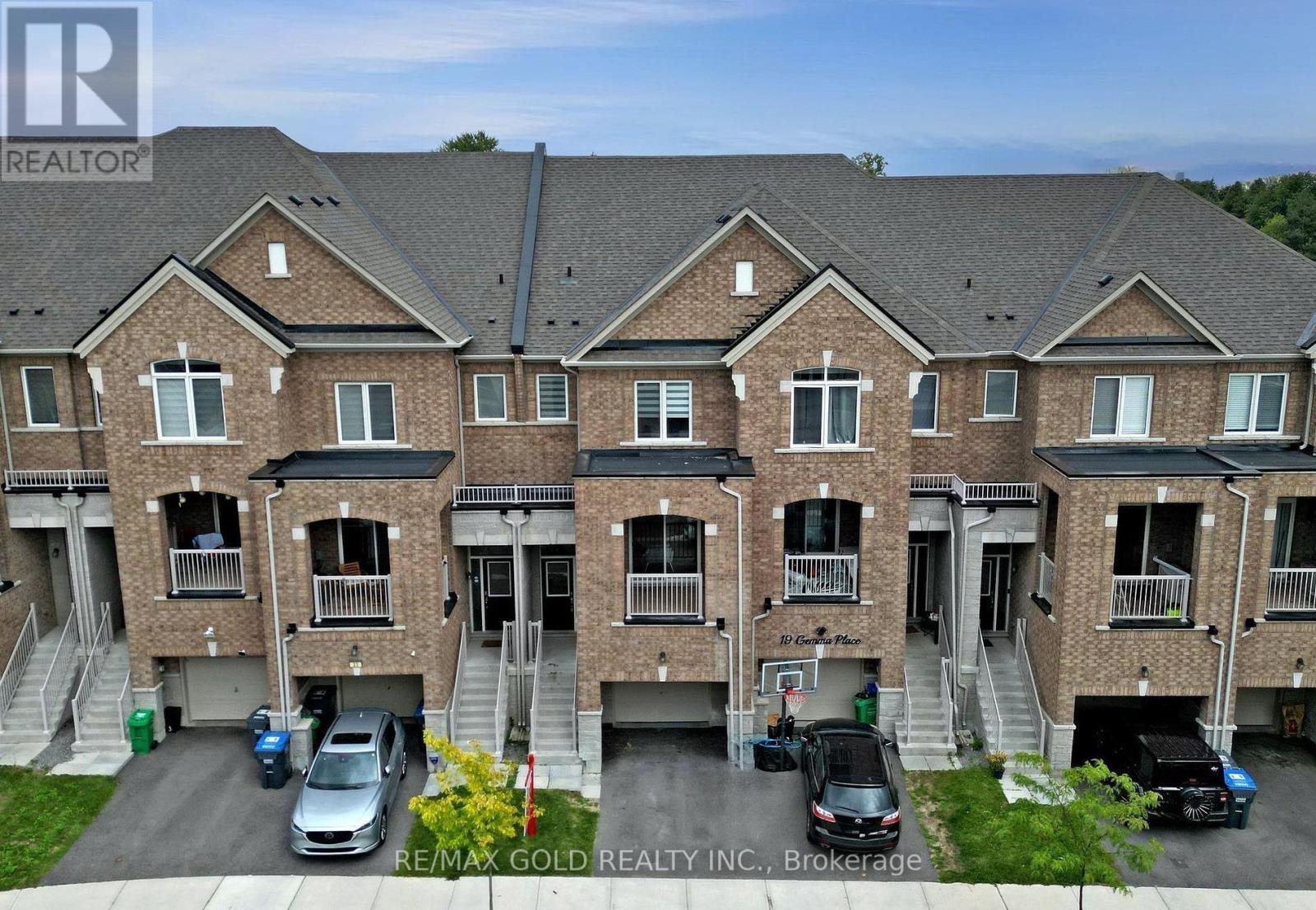 21 Gemma Place, Brampton, Ontario  L6Z 0J5 - Photo 34 - W12491534