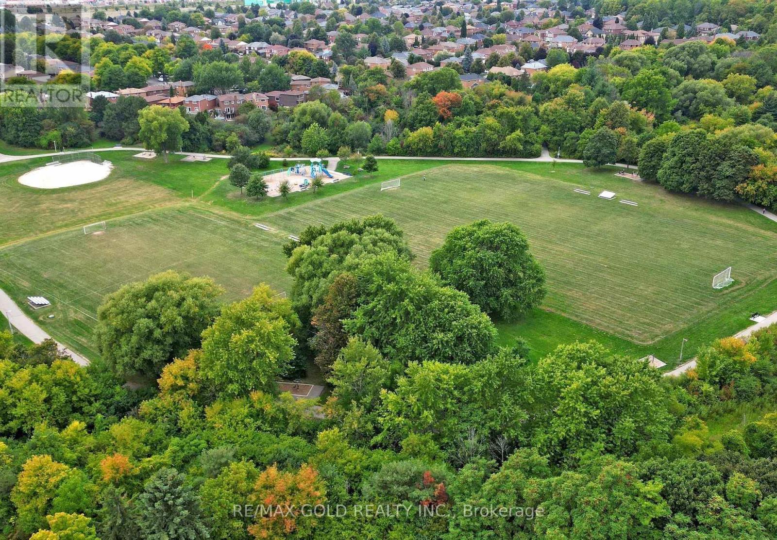 21 Gemma Place, Brampton, Ontario  L6Z 0J5 - Photo 37 - W12491534
