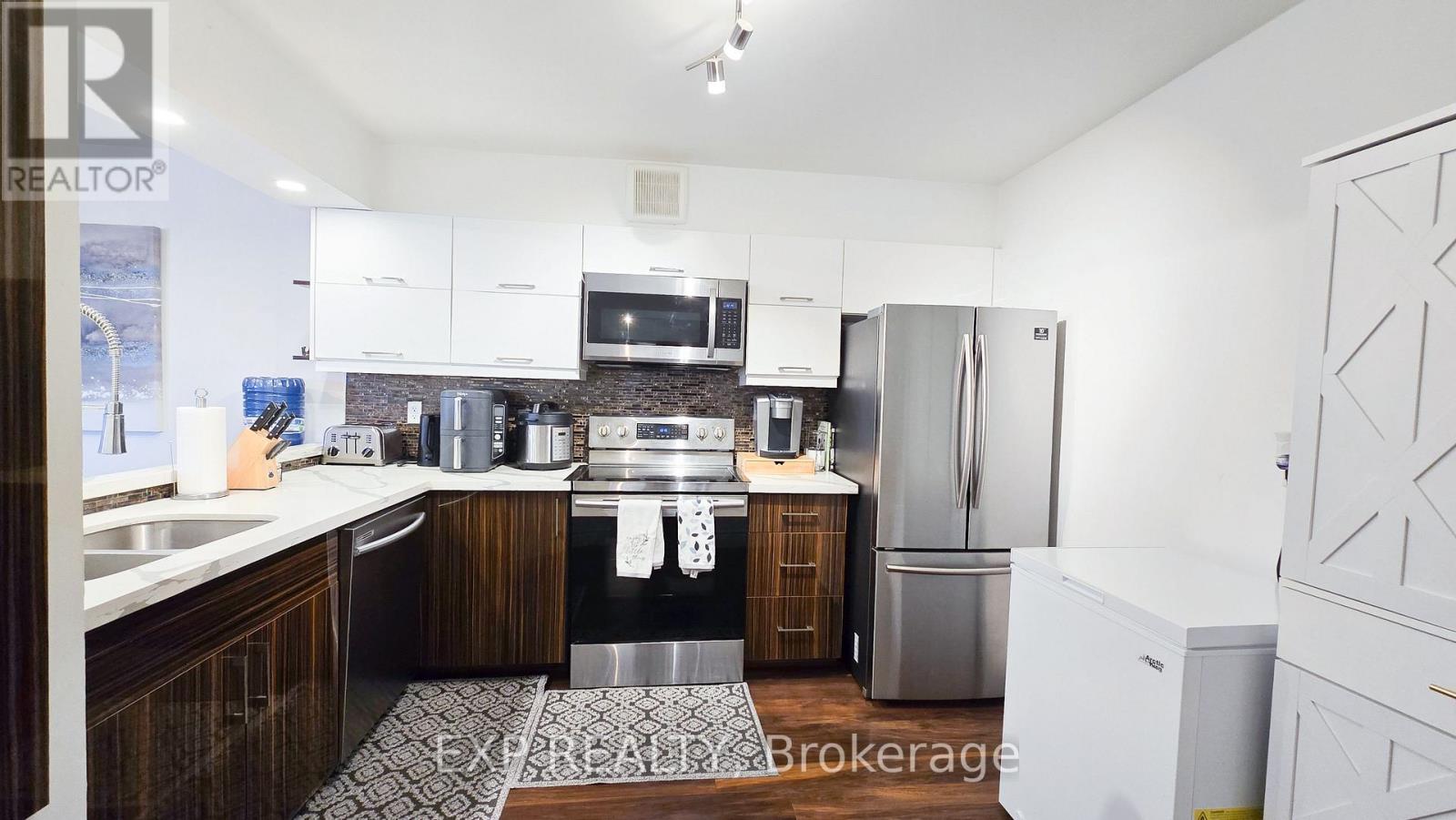 Ph 10 - 234 Albion Road, Toronto, Ontario  M9W 6A5 - Photo 26 - W12491536