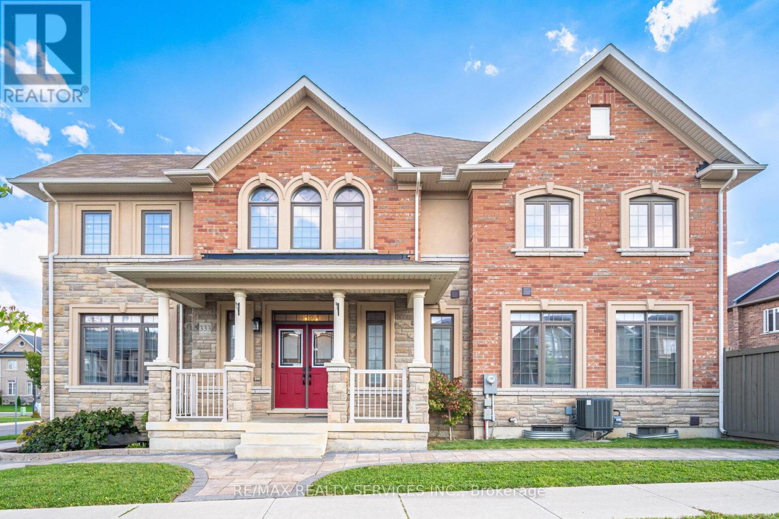 333 Remembrance Road, Brampton, Ontario  L7A 4X5 - Photo 2 - W12491554