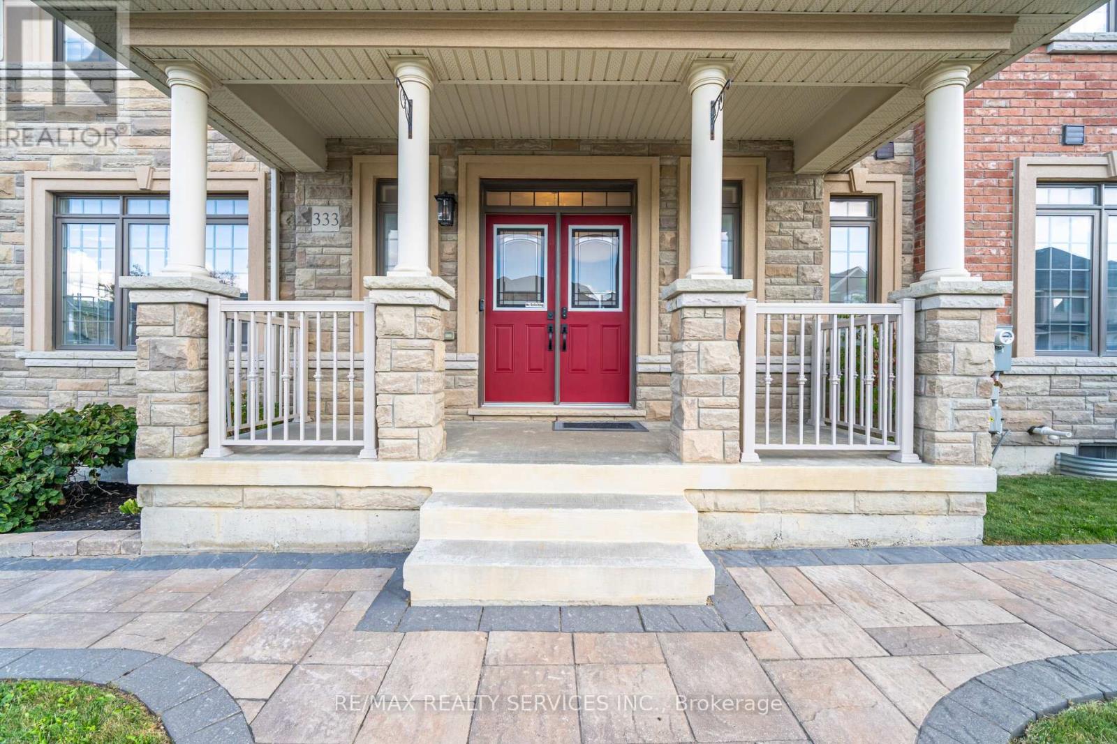 333 Remembrance Road, Brampton, Ontario  L7A 4X5 - Photo 6 - W12491554