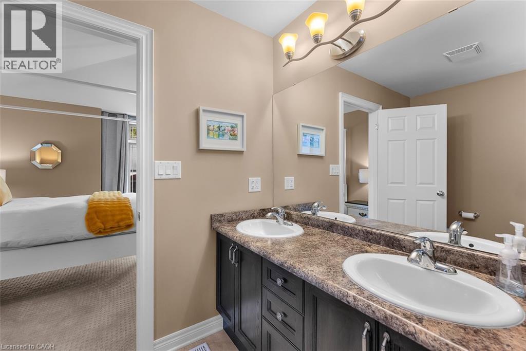 9148 Tapestry Court, Niagara Falls, Ontario  L2H 0E2 - Photo 21 - 40784174