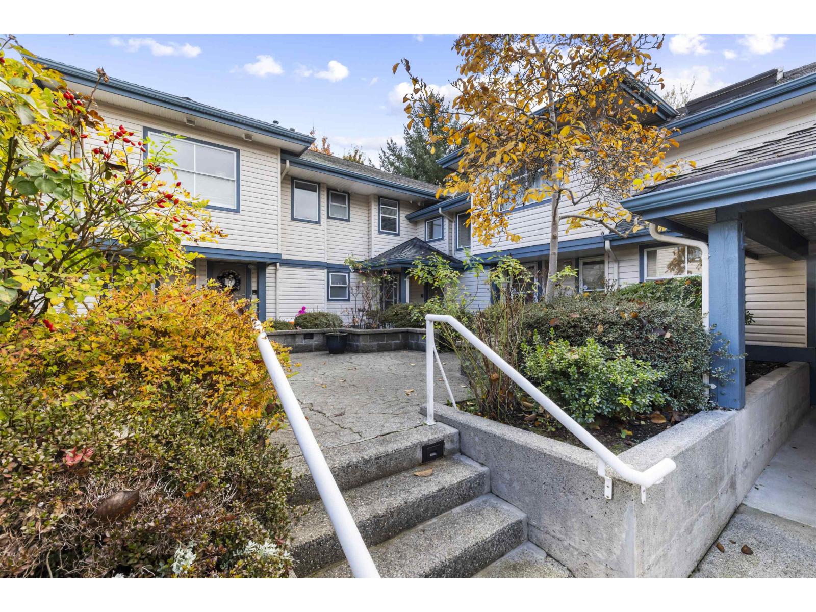 28 5666 208 STREET, Langley, British Columbia