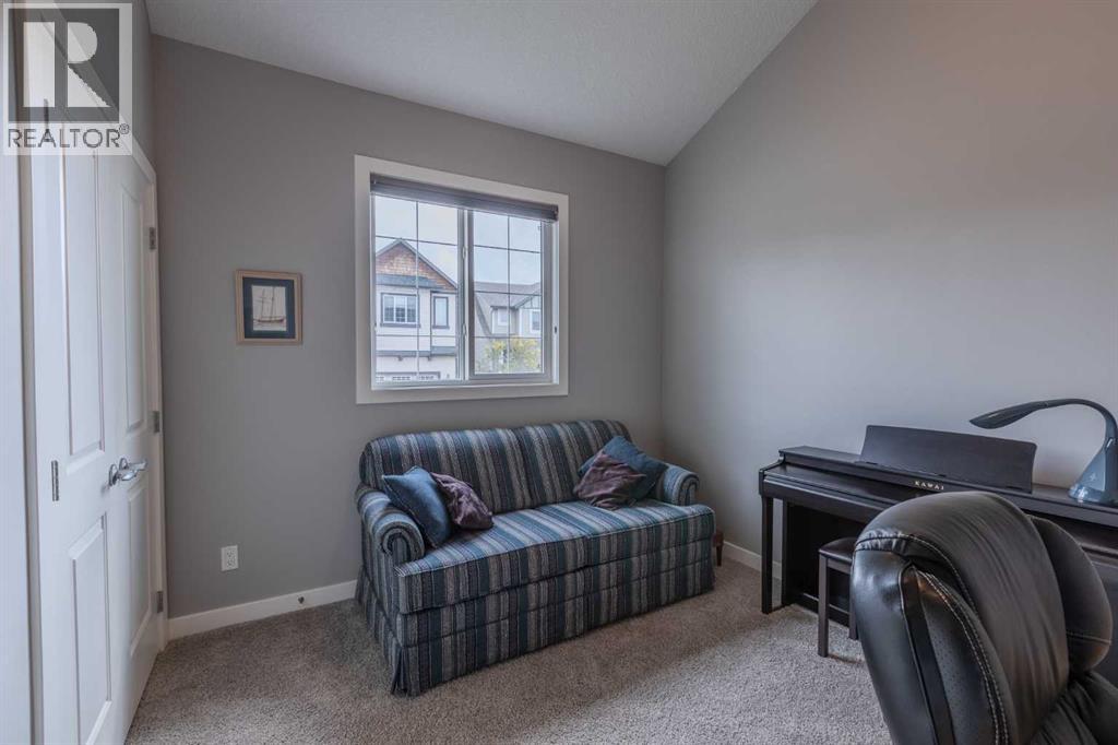 192 Heritage Boulevard, Cochrane, Alberta  T4C 0S5 - Photo 4 - A2255589