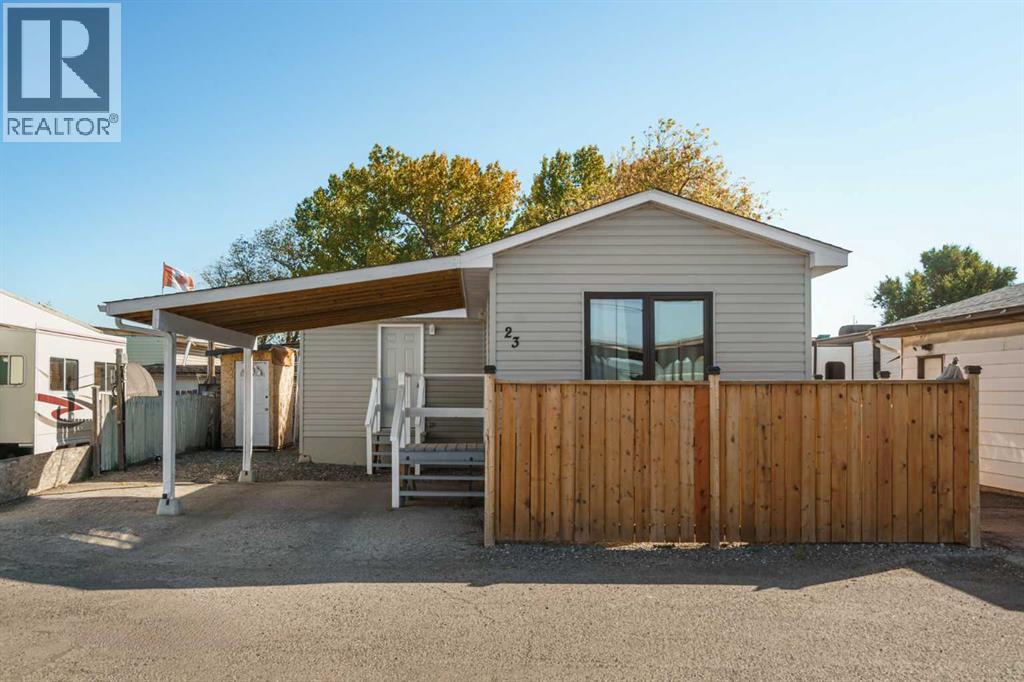 23, 2106 50 Street Se, Calgary, Alberta T2B 1M7 - Photo 2 - A2259758