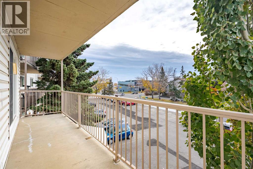 301, 3420 50 Street Nw, Calgary, Alberta  T3A 2E1 - Photo 22 - A2267119