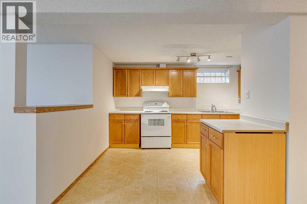 522 & 524 27 Avenue Nw, Calgary, Alberta  T2M 2H8 - Photo 16 - A2267141