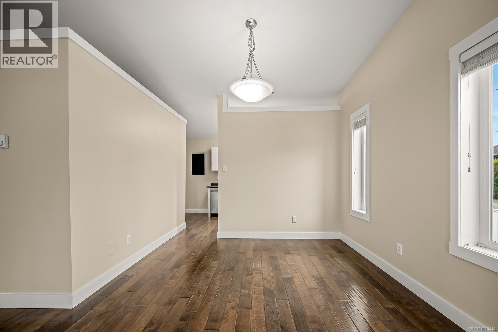 1401 22nd St, Courtenay, British Columbia  V9N 7L7 - Photo 23 - 1018444