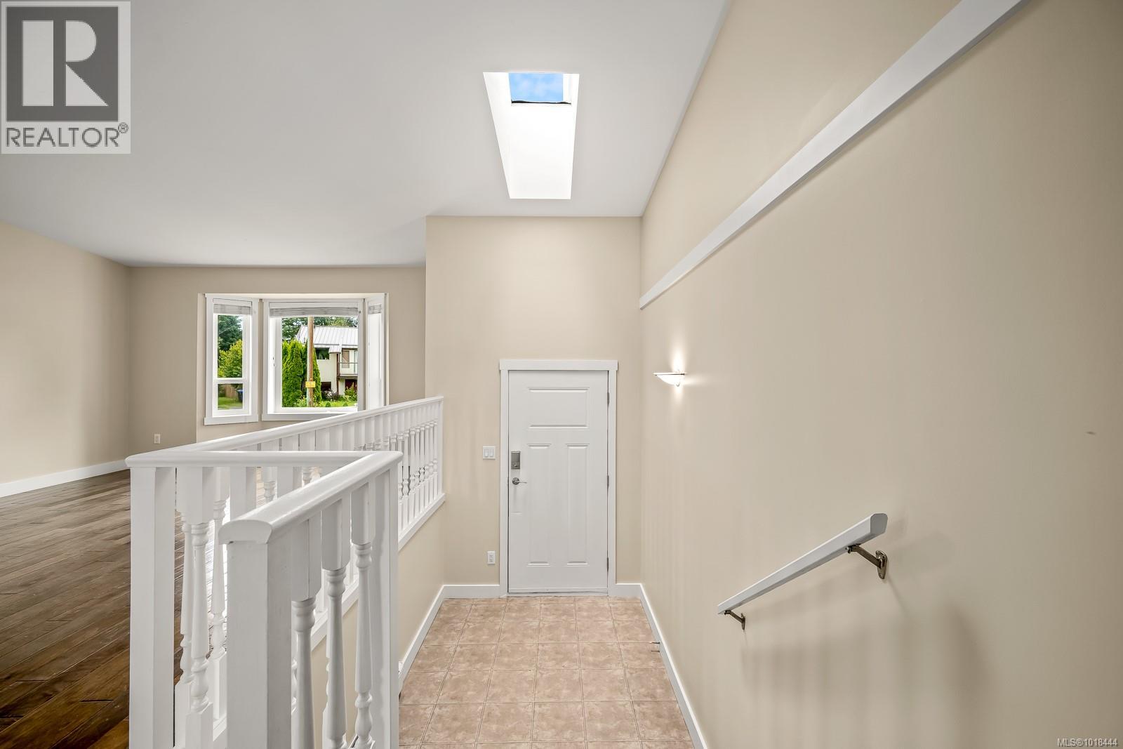 1401 22nd St, Courtenay, British Columbia  V9N 7L7 - Photo 24 - 1018444